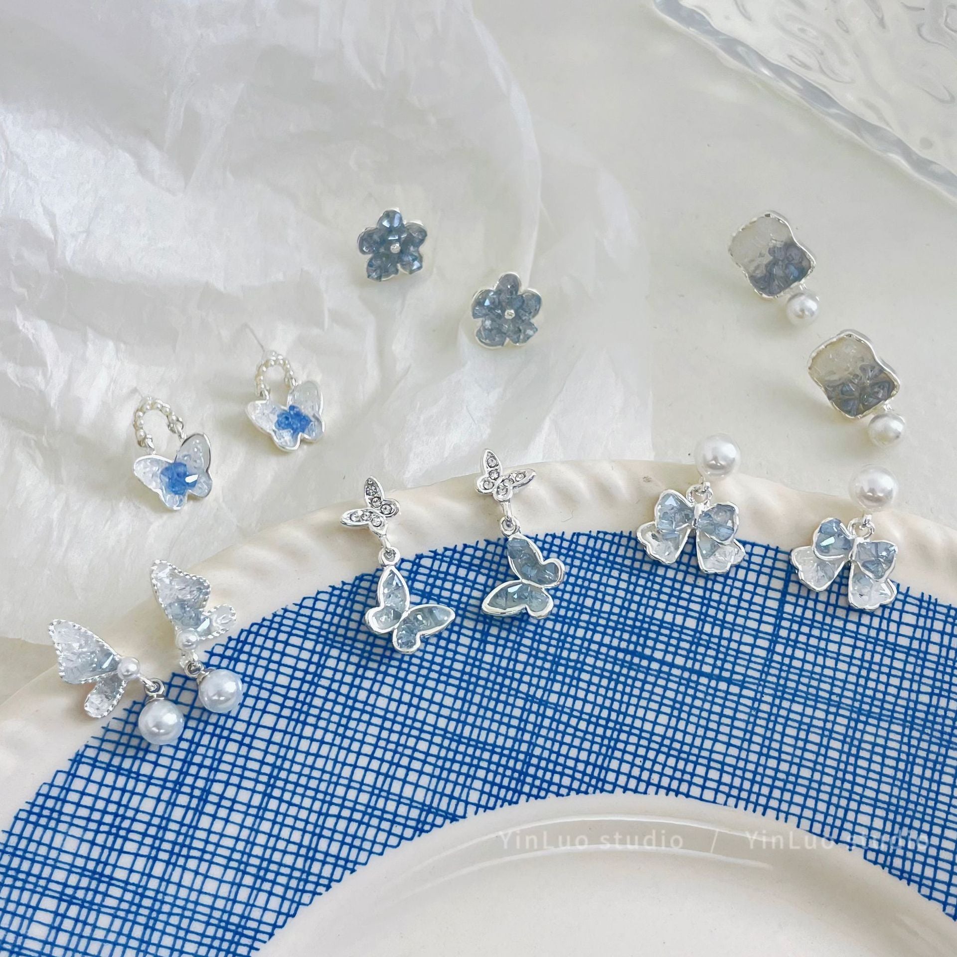 Wholesale 925 Silver Needle Ice Crystal Diamond Stud Earrings