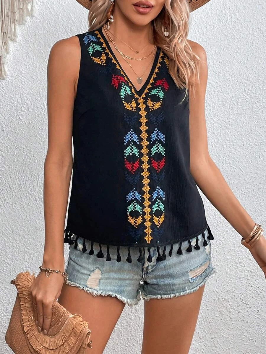 Wholesale Ethnic Style V-neck Embroidered Patchwork Hem Hairy Vest
