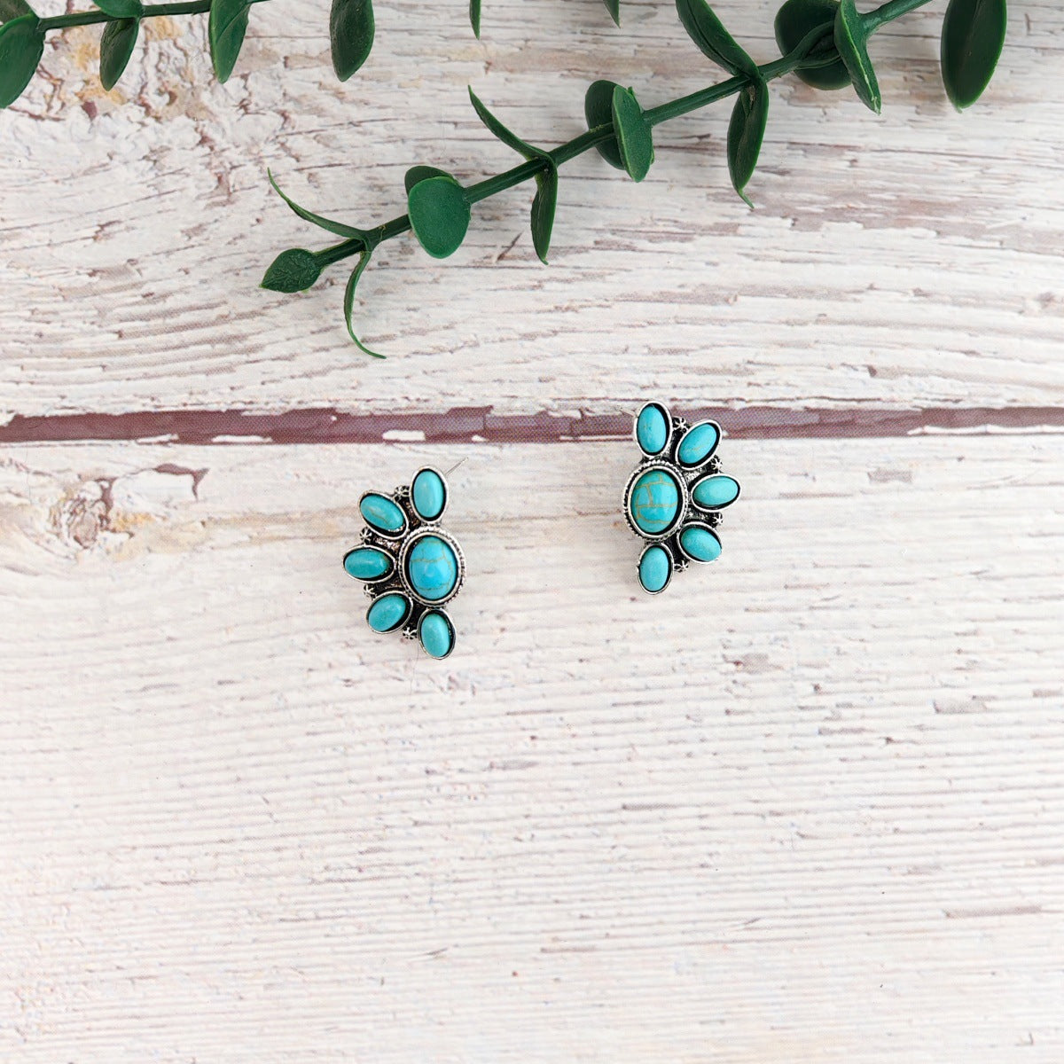 Wholesale Alloy Turquoise Geometric Retro Western Earrings Chic Jewelry Accessory Gift For Casual Wear