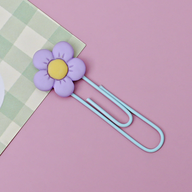 Wholesale 50pcs/pack flower paper clip pvc bookmark cartoon