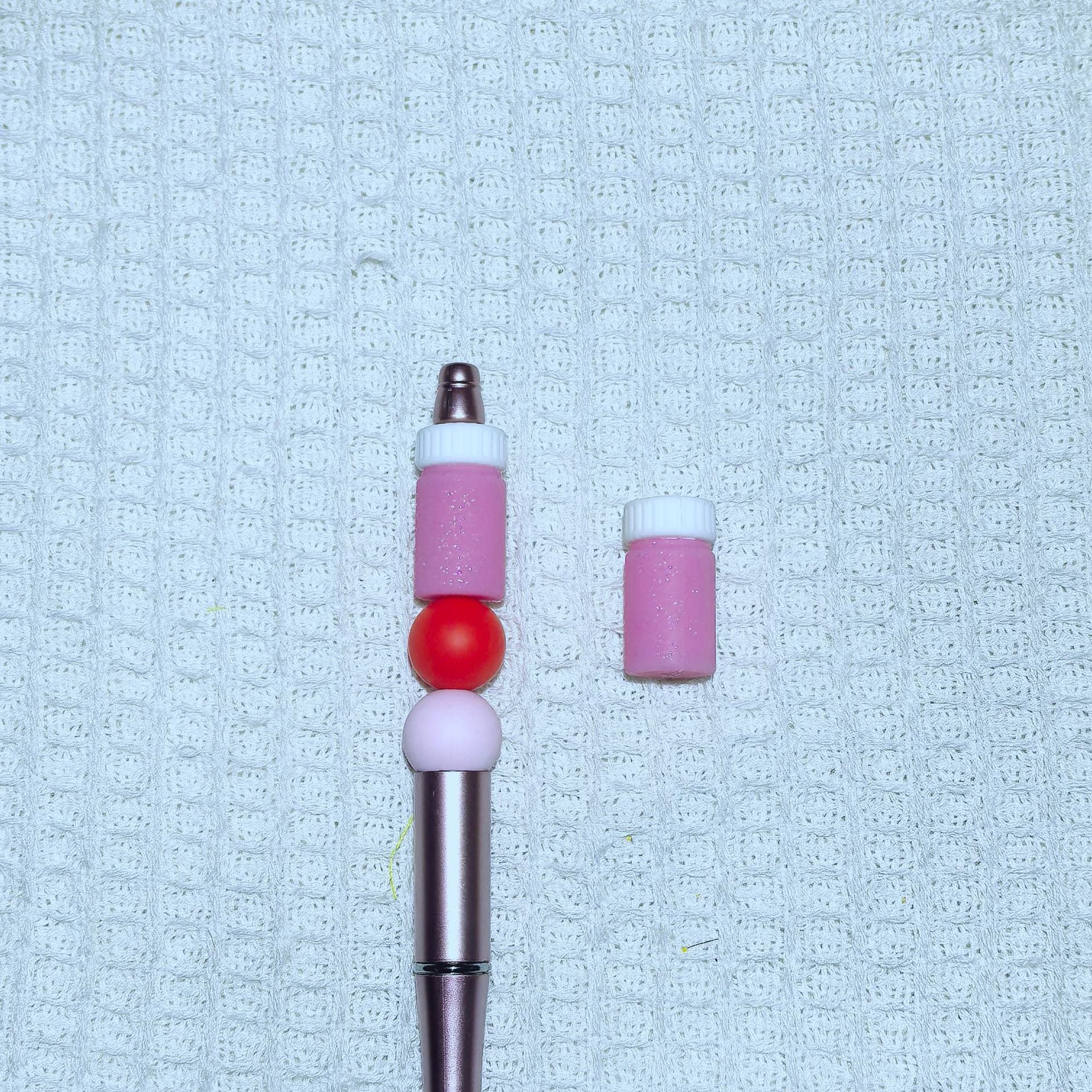 Wholesale 10pcs Three-dimensional adhesive mold bottle cap series