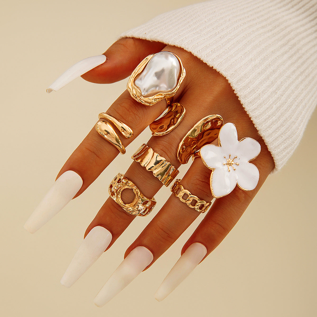 Wholesale Vintage Baroque Pearl Ring Set