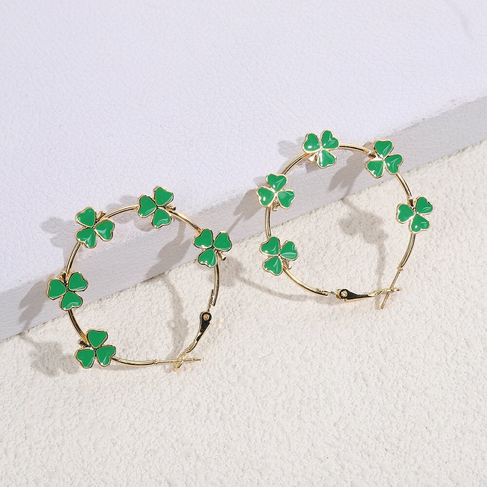 Wholesale Exaggerated three-leaf clover earrings
