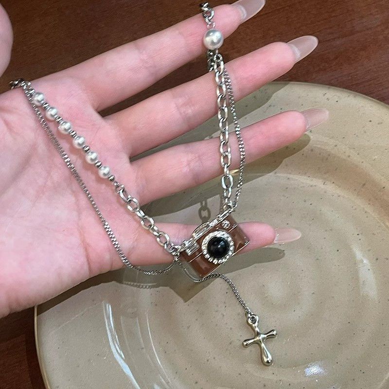Wholesale Retro Camera Necklace Clavicle Chain