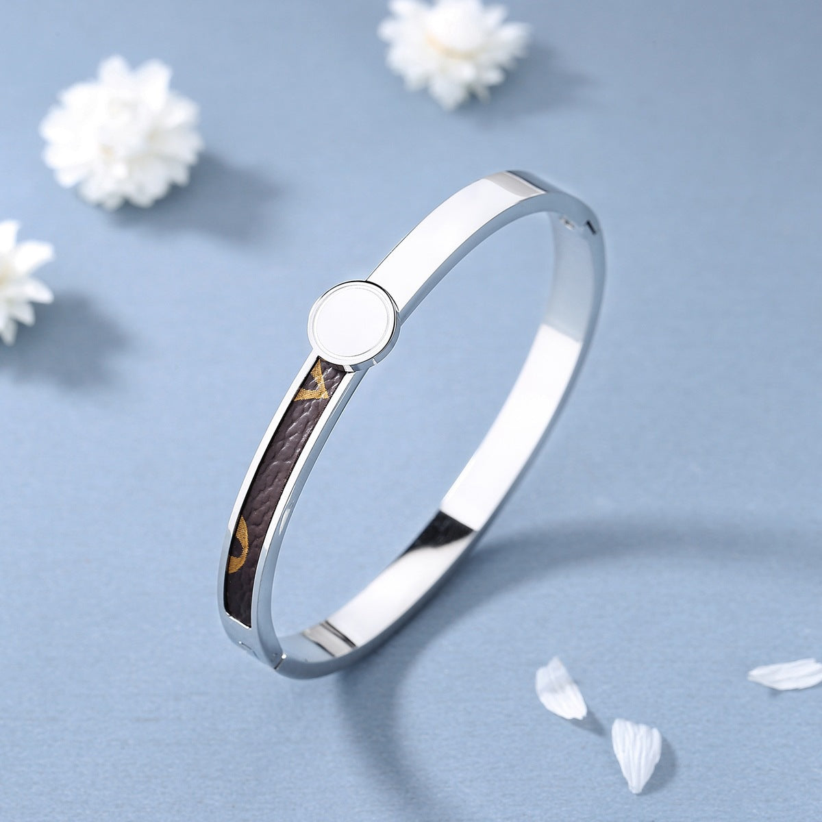 Wholesale Second hand unpacked titanium steel grooved veneer bracelet