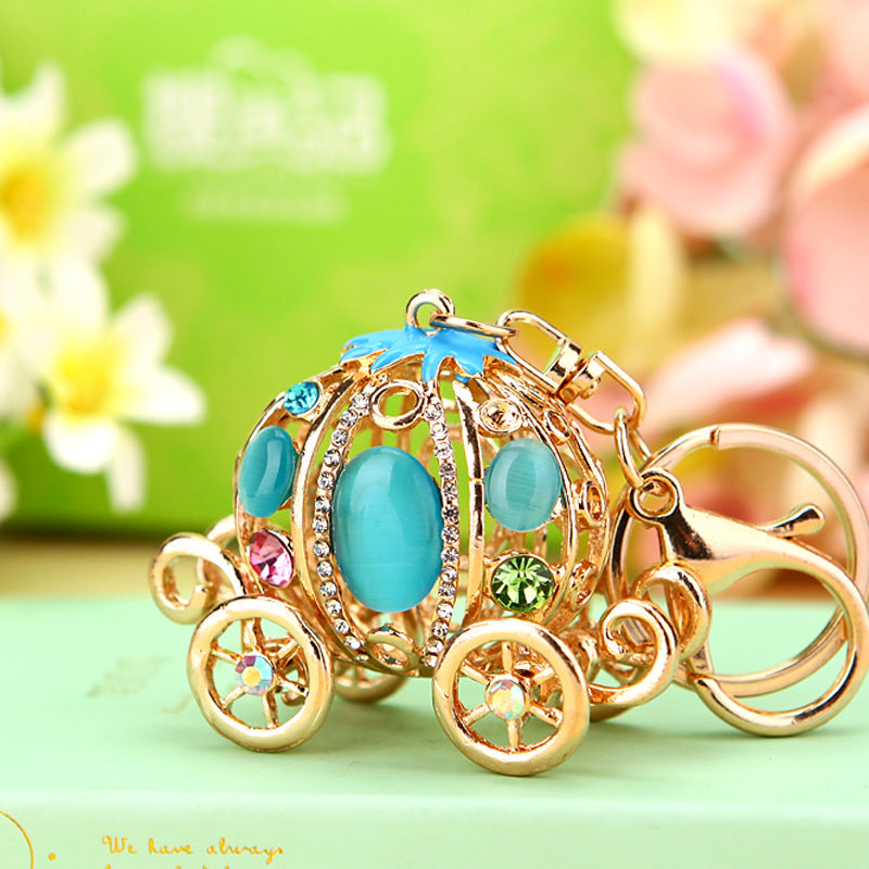 Wholesale Metal Keychain Rhinestone Princess Carriage Car Key Accessory Gift For Women