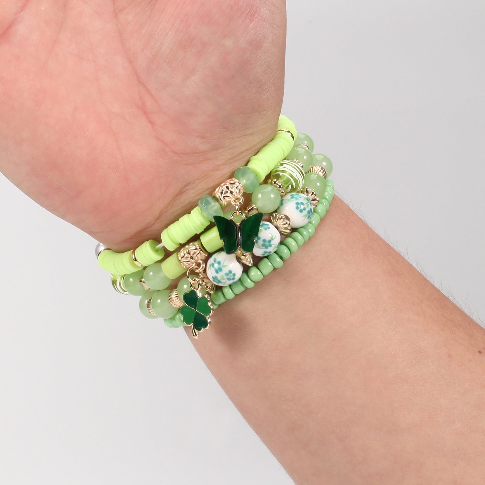 Wholesale St.  Patrick' s Day Green Clover Letter Bracelet