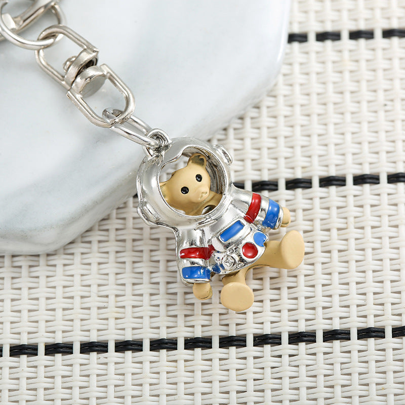 Wholesale Zinc Alloy Bear Astronaut Keychain