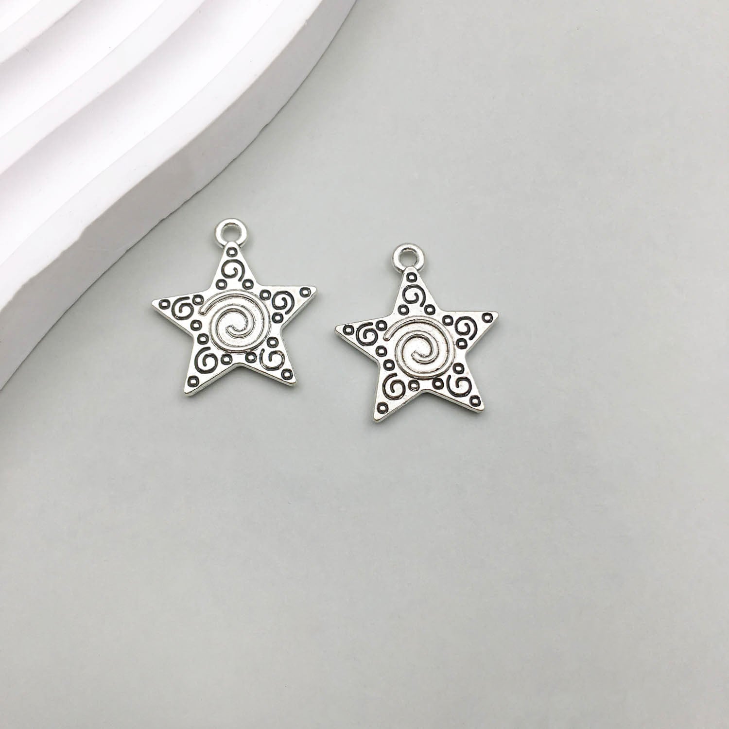 Wholesale 1 Antique Silver Alloy Star Series Simulation Hollow Pentagram DIY Pendant
