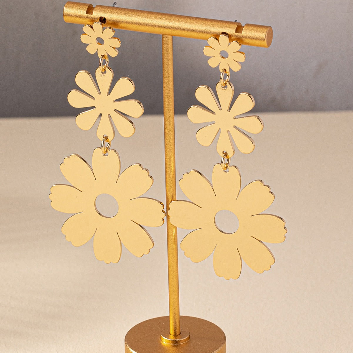 Wholesale Flower Alloy Earrings