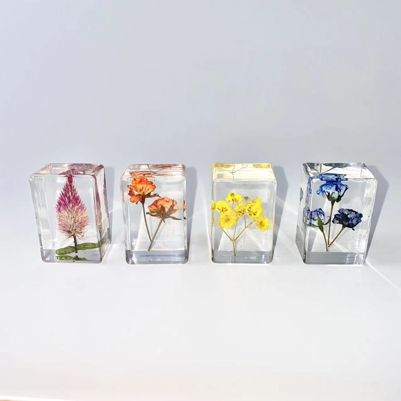 Wholesale 6pcs Handmade Glue Resin Transparent Dried Flower Specimen Ornaments