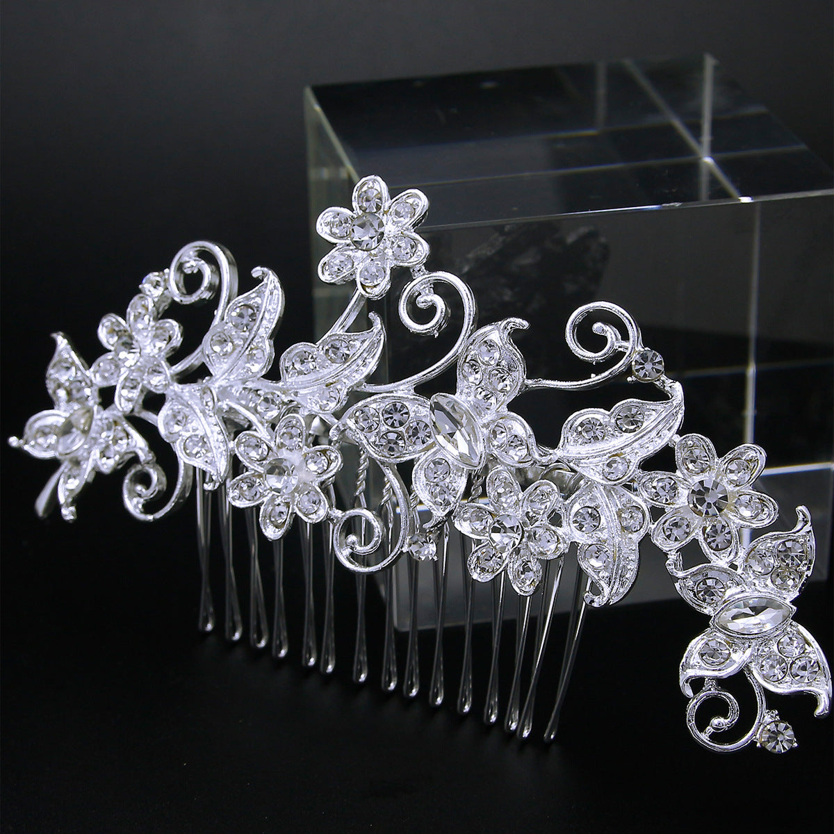 Wholesale Alloy Diamond Inlaid Pearl Hair Comb Hair Clip