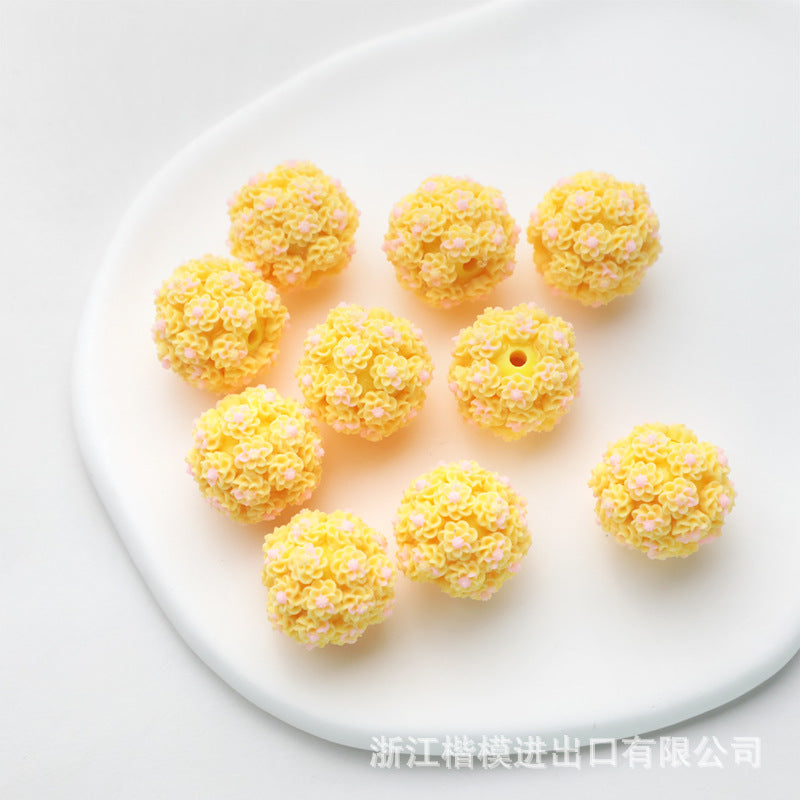 Wholesale of 50PCS Soft Ceramic Multi-color Daisy Flower Beads