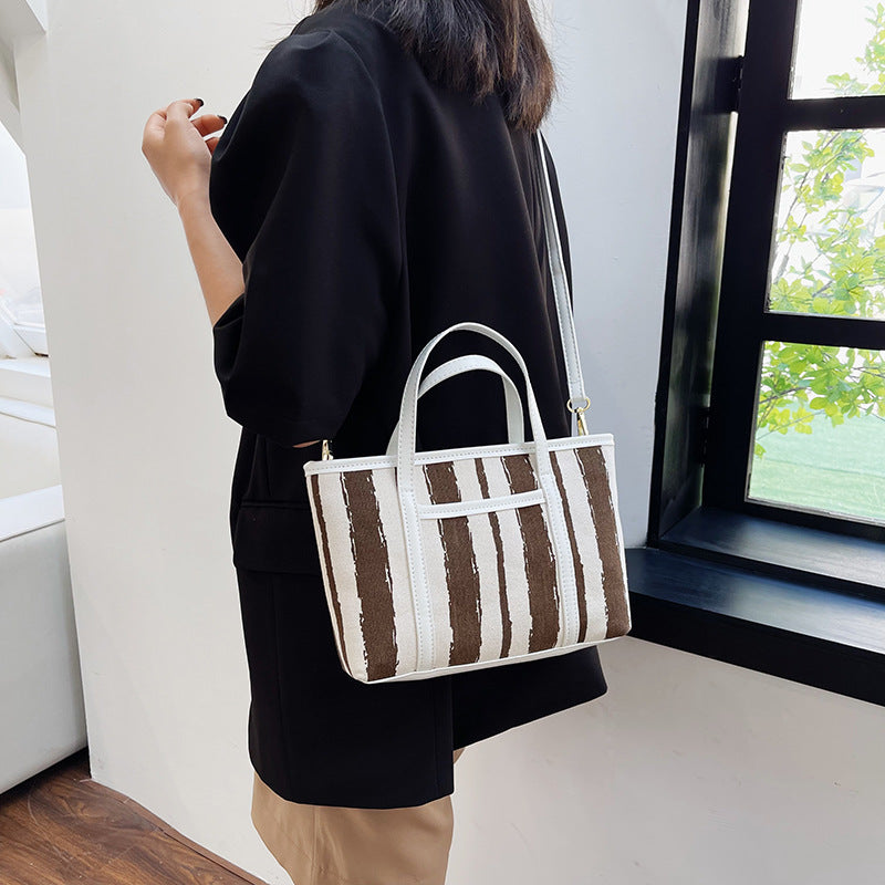 Wholesale PU 2023 Summer New Large Capacity Striped Shoulder Bag