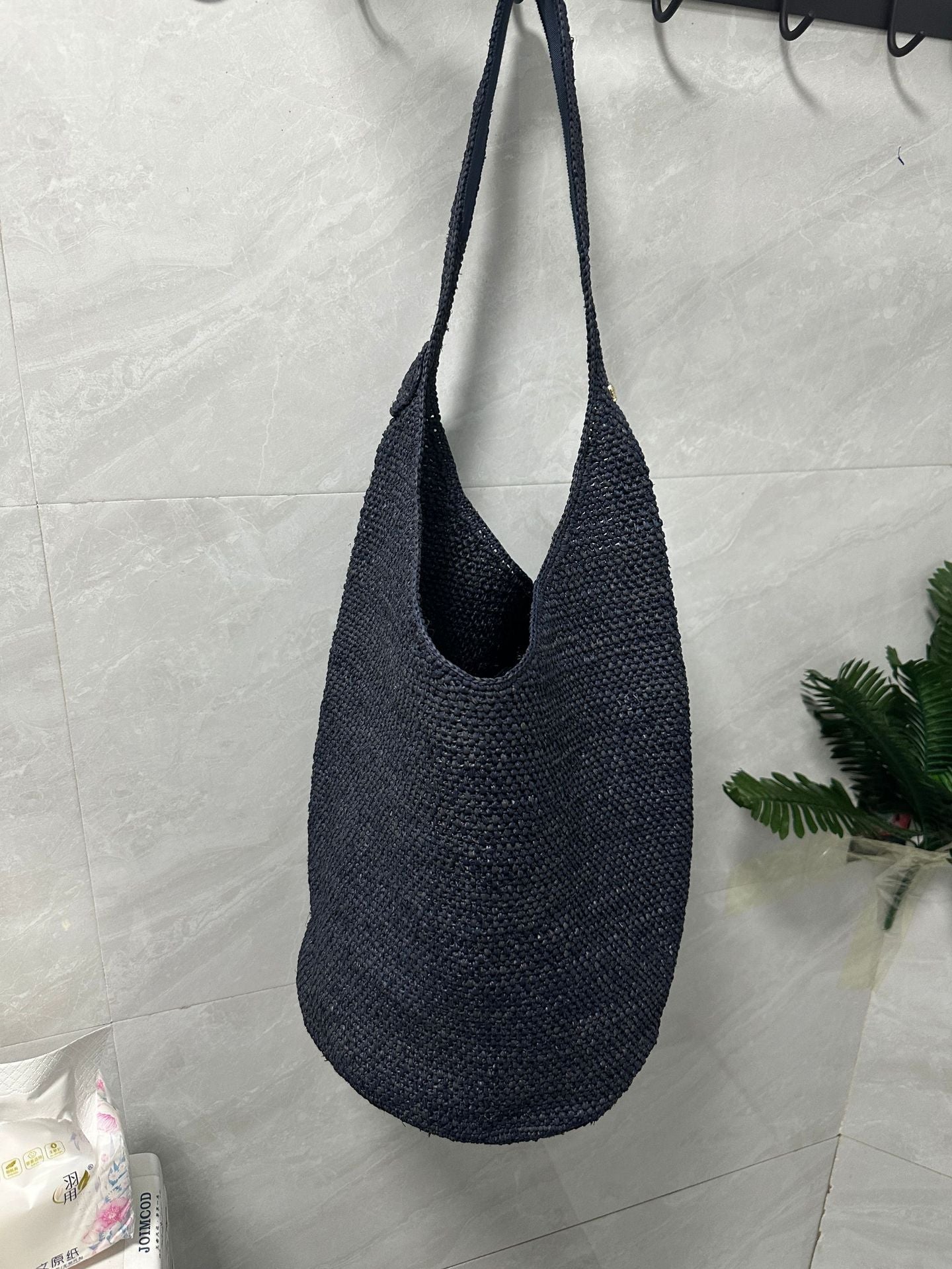 Wholesale Bucket Bag Hand-woven Raffia Shoulder Bag