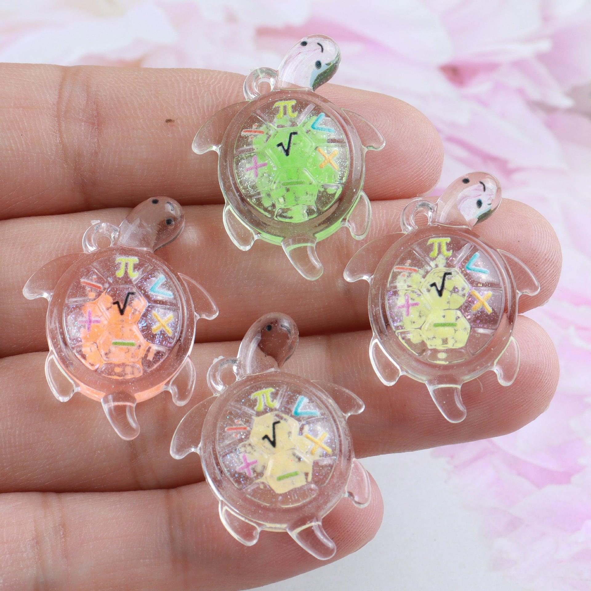Wholesale 5pcs Cartoon Transparent Glow-in-the-dark Turtle DIY Keychain Hanging Fish Tank Acrylic Pendant