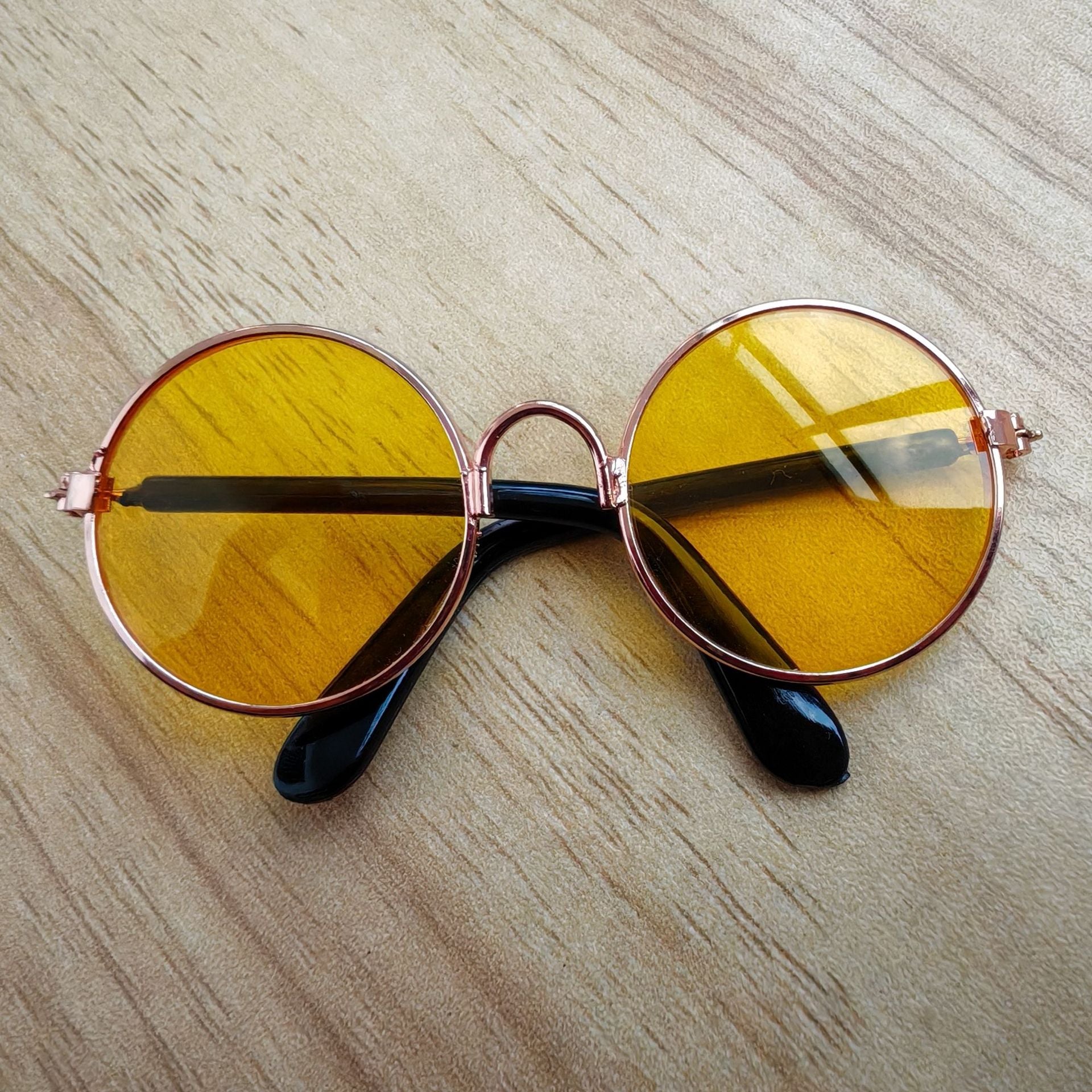 Wholesale Pet sunglasses for cats and dogs