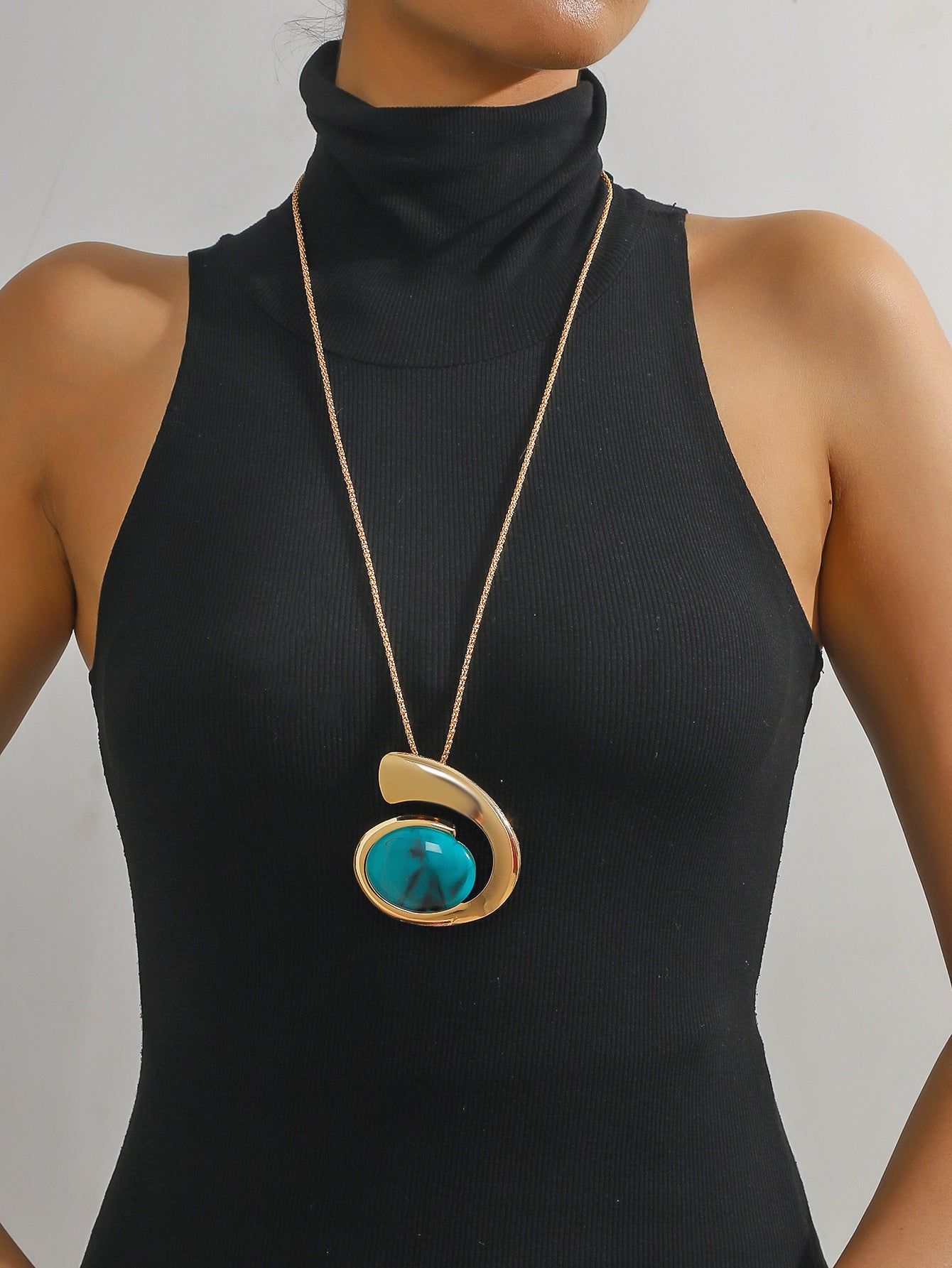 Wholesale Exaggerated alloy turquoise necklace