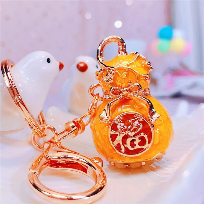 Wholesale Metal Pink Rhinestone Lucky Bag Keychain Chinese Style Car Key Accessory For Women Gift