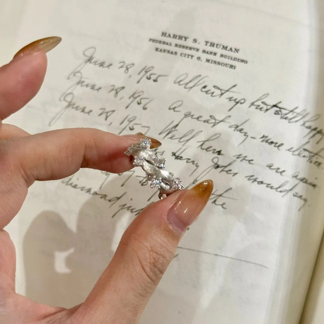 Wholesale Brushed Starburst Zircon Luxury Open Ring