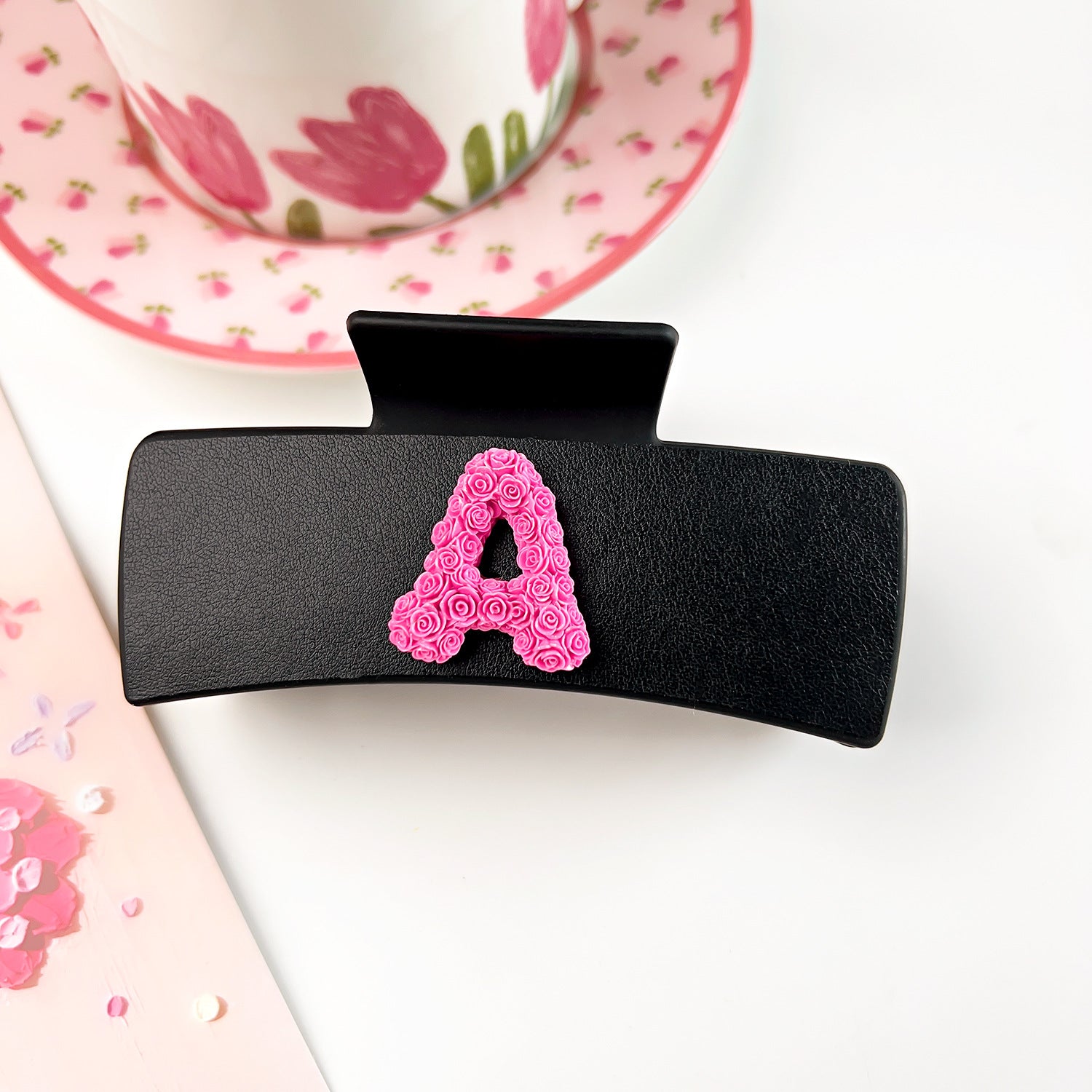 Wholesale Large Patch Heart Letter Clip