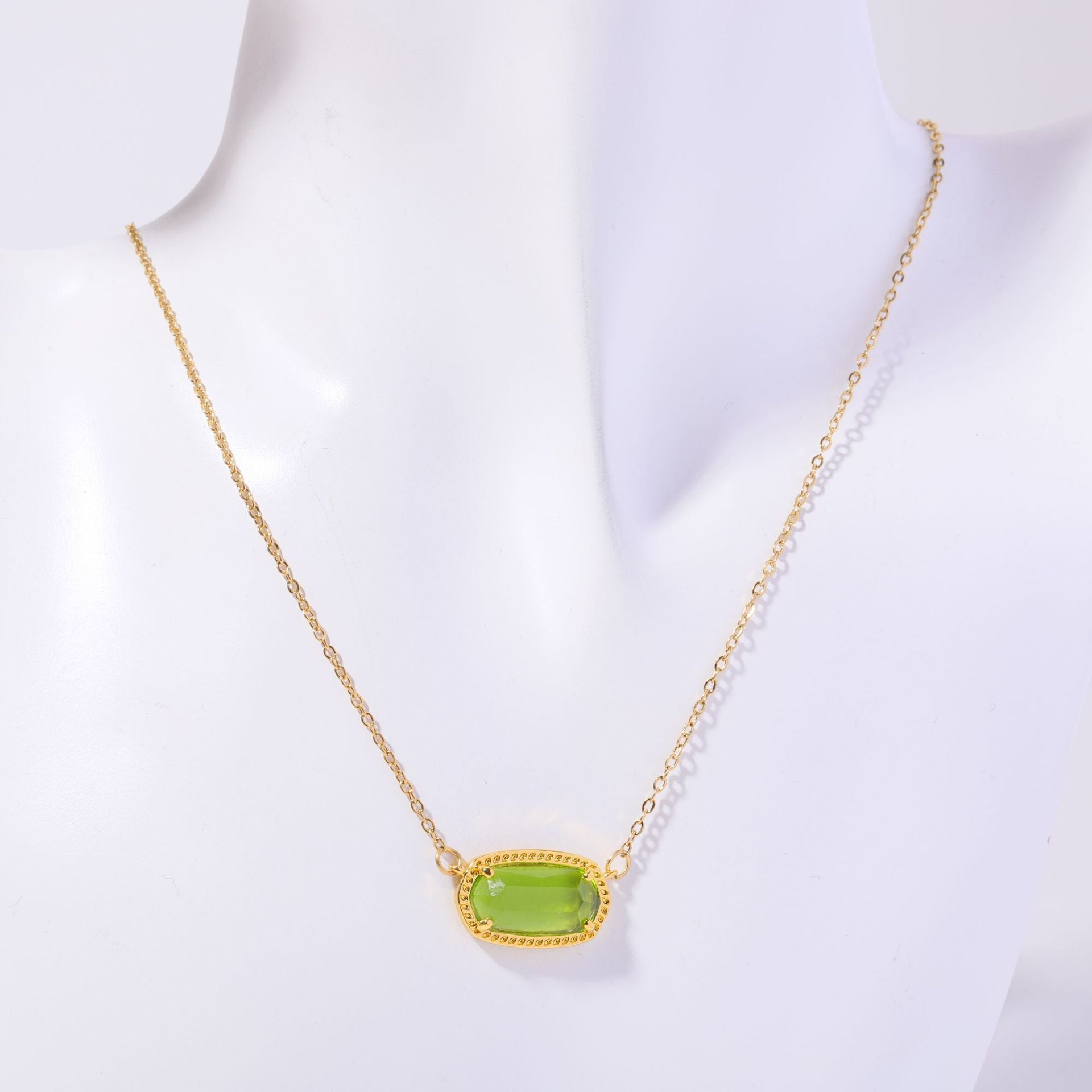 Wholesale January Birthstone Crystal Pendant Necklace Geometric Copper Chain Boutique Resale Jewelry Accessory