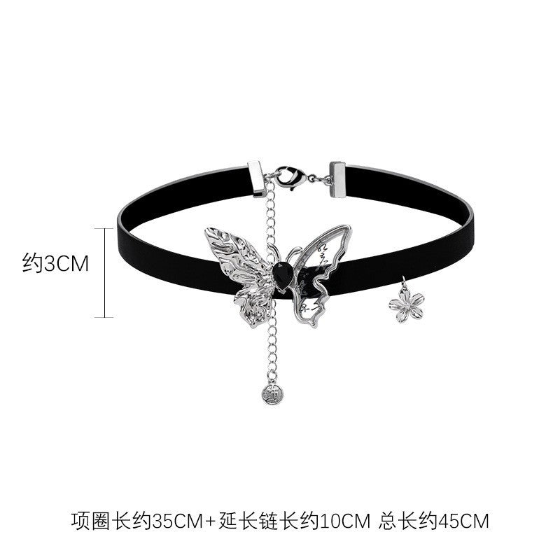 Wholesale Black Butterfly Hip Hop Hottie Personalized Pearl Necklace