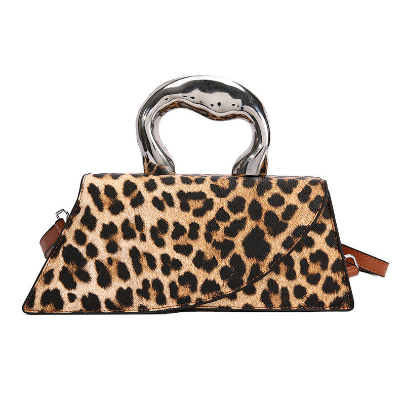 Wholesale 2023 Leopard Print Metal Hand Shoulder Bag