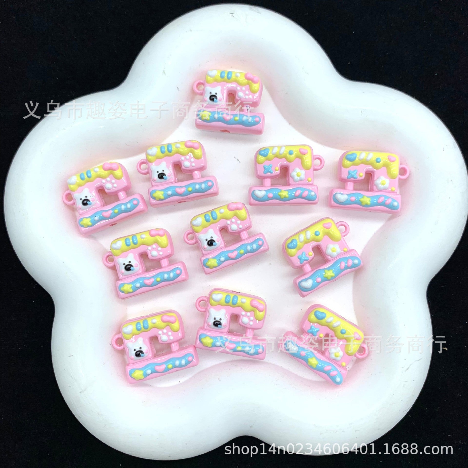 Wholesale 10pcs  Hand-painted beads on a sewing machine  Acrylic Beads