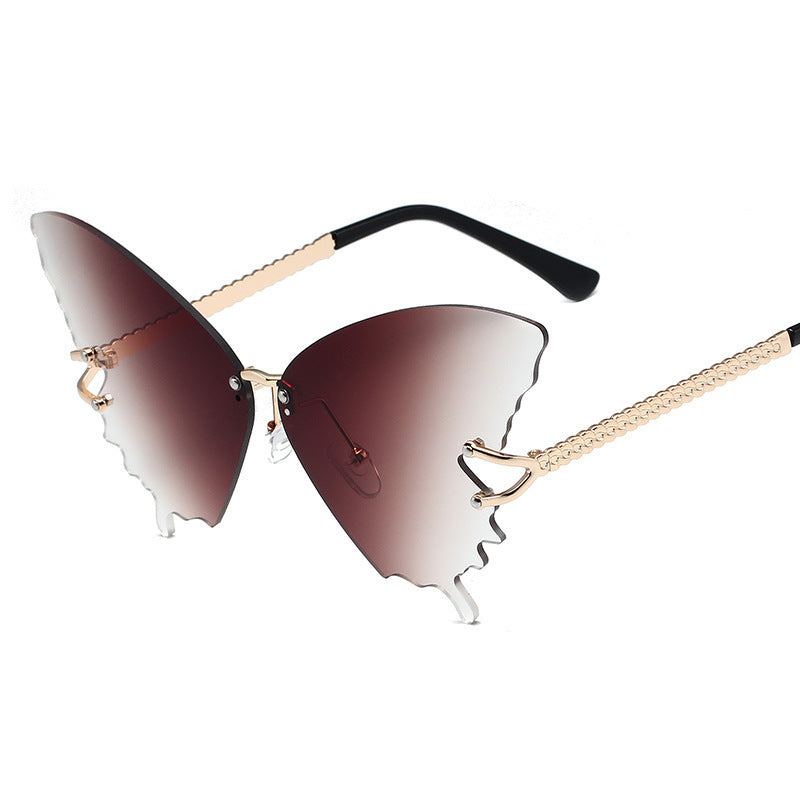 Wholesale Women's Butterfly Fashion Large Frame Gradient Color Sunglasses
