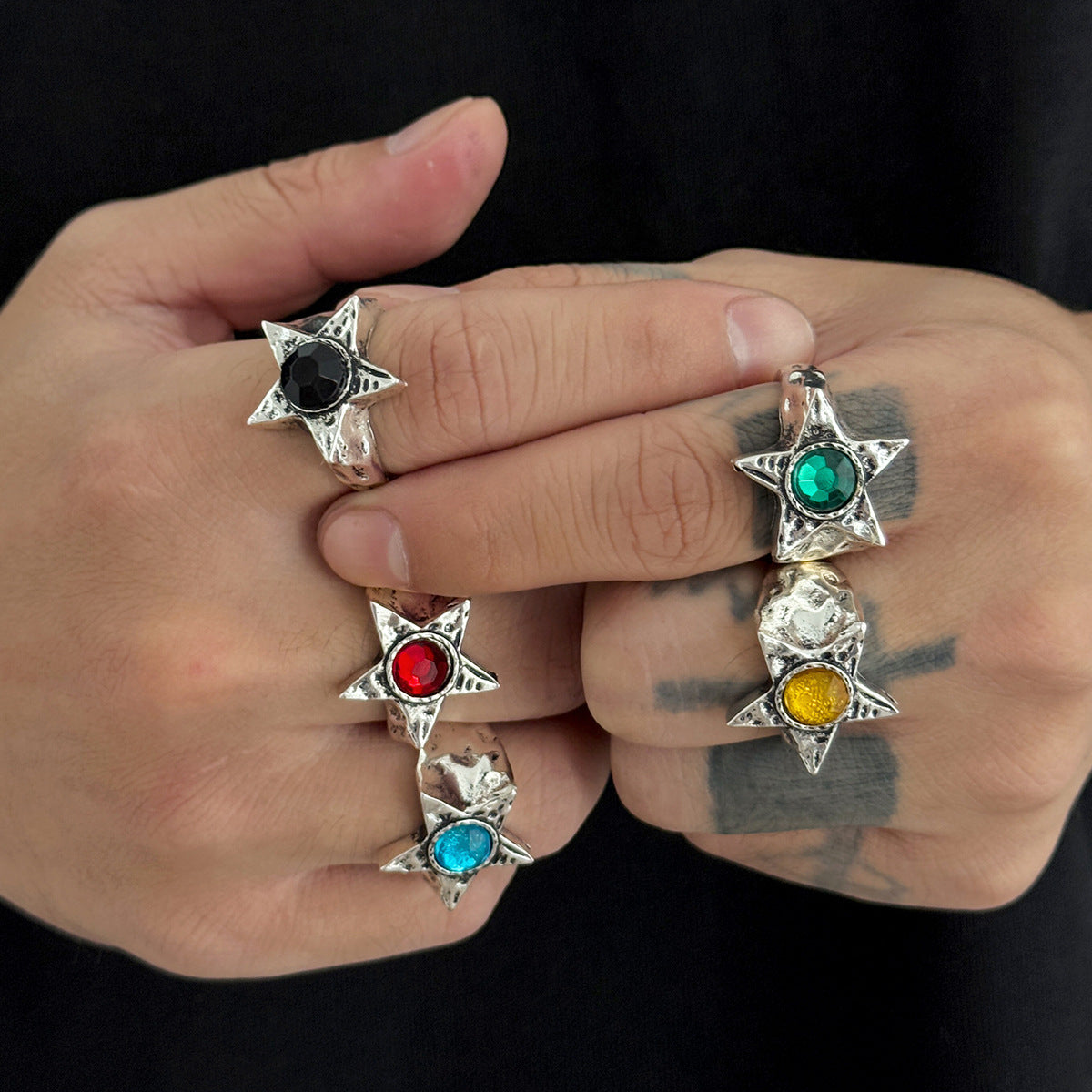 Wholesale Men' s diamond-encrusted five-pointed star irregular ring