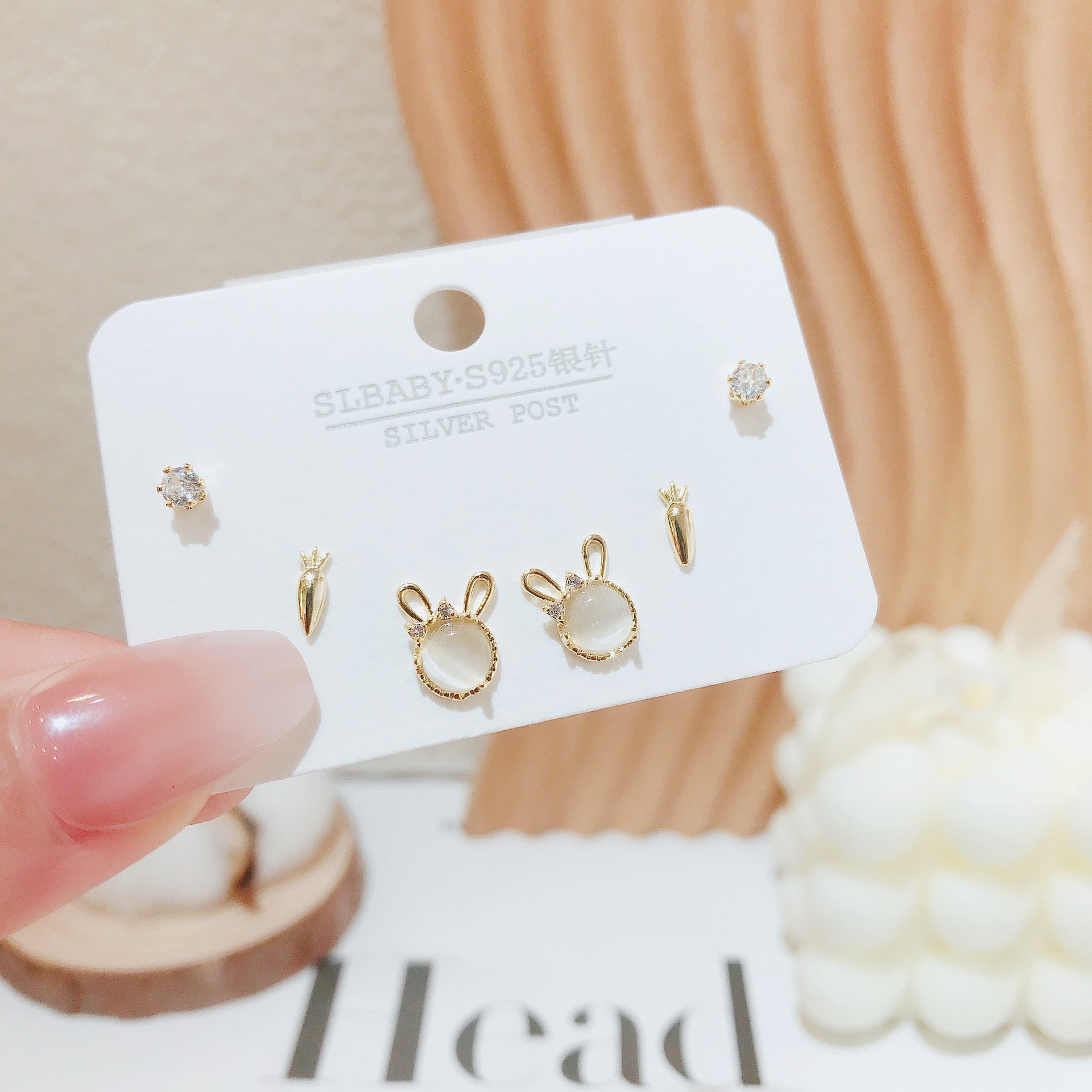 Wholesale cat's eye rabbit small fresh temperament simple sweet cute radish earrings