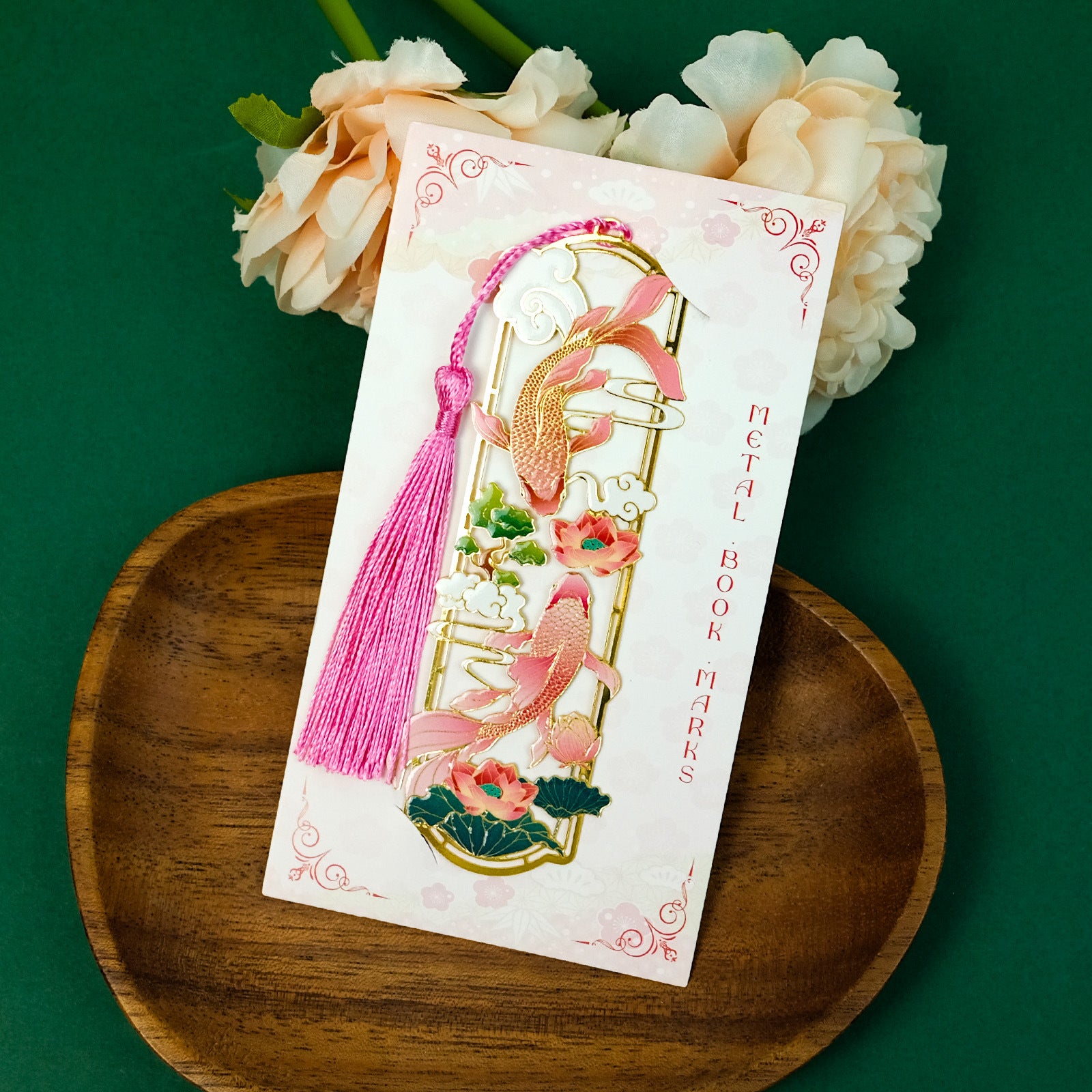 Wholesale Chinese style themed metal bookmark hollow high value small gift