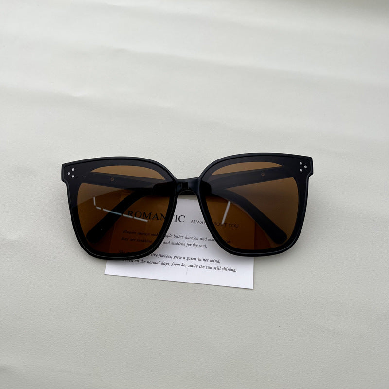 Wholesale Large frame square sunglasses for men and women with UV protection