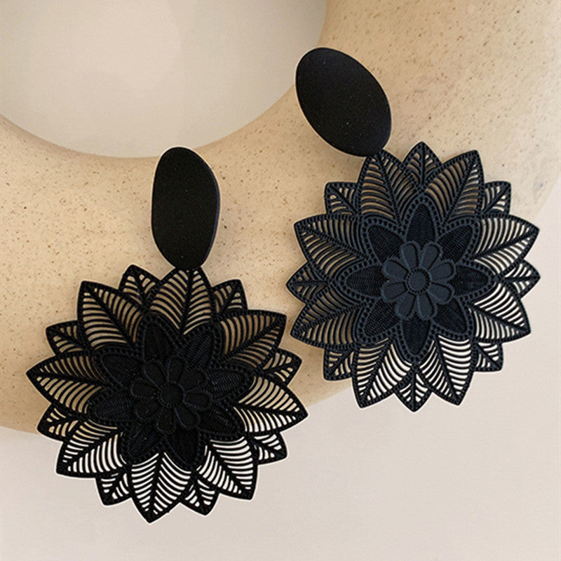 Wholesale 925 silver exaggerated forest black flower earrings earrings super fairy girl temperament net celebrity earrings
