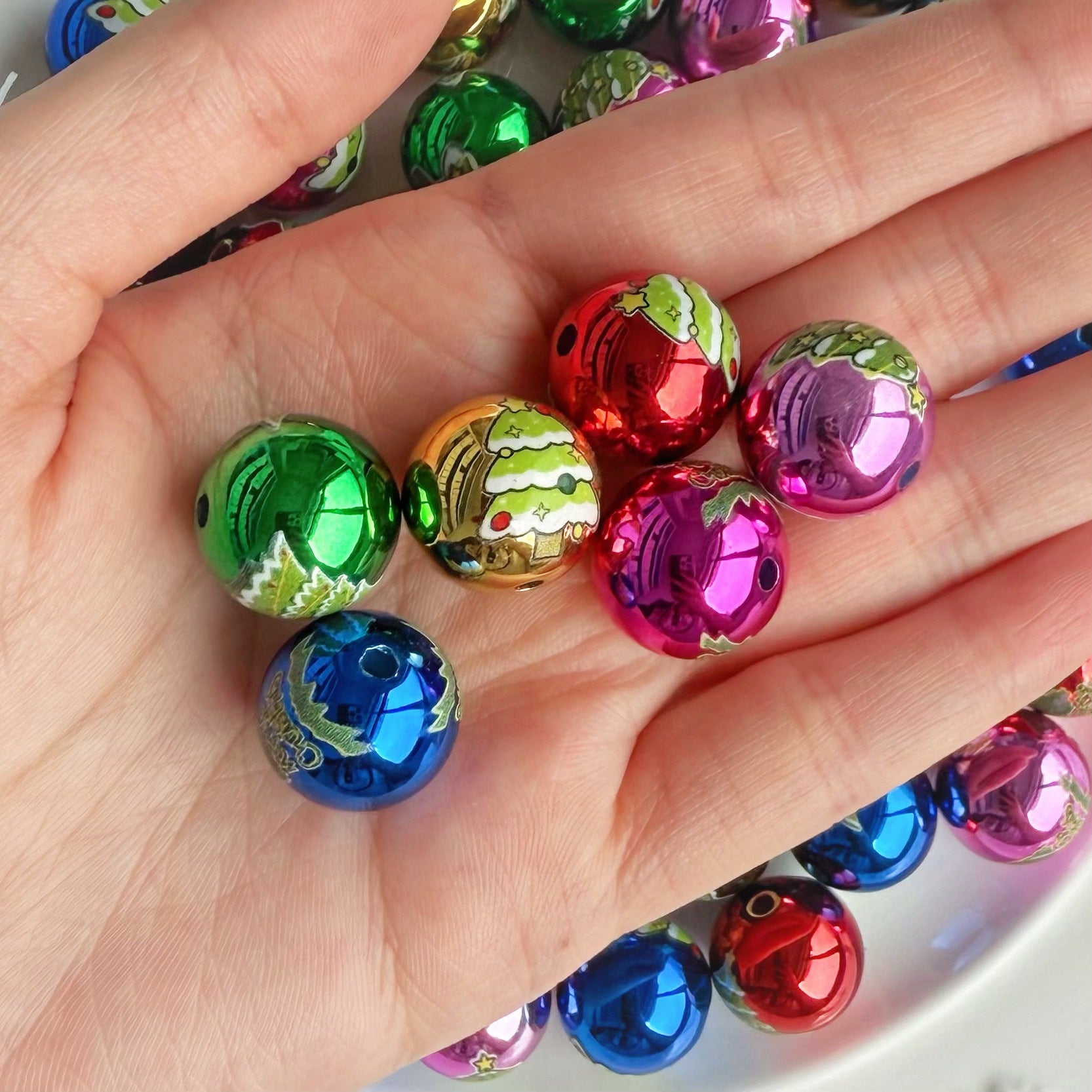 Wholesale  Random 100pcs Christmas-print metallic Print Silicone Beads