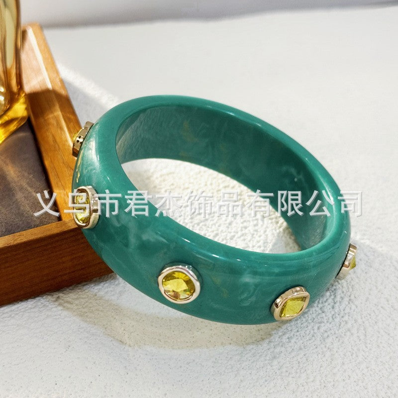 Wholesale Resin Pearl Shell Bracelet
