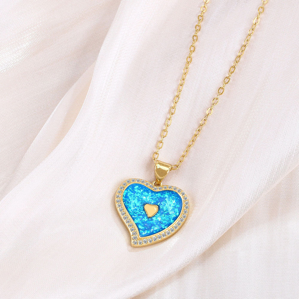 Wholesale Gold Plated Shell Heart Rhinestone Pendant Necklace Chic Everyday Jewelry Gift For Women