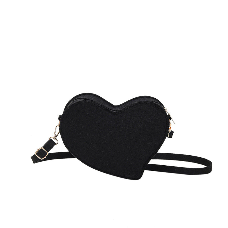 Wholesale Simple Solid Color Heart Shape PU Shoulder Messenger Bag