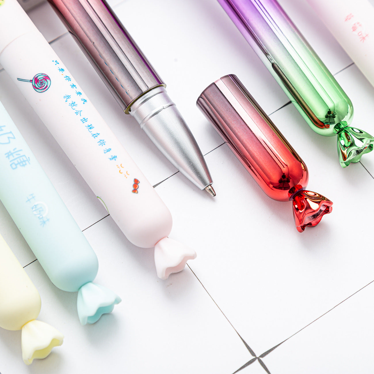 Bolígrafos de bolsillo de plástico en forma de dulces al por mayor