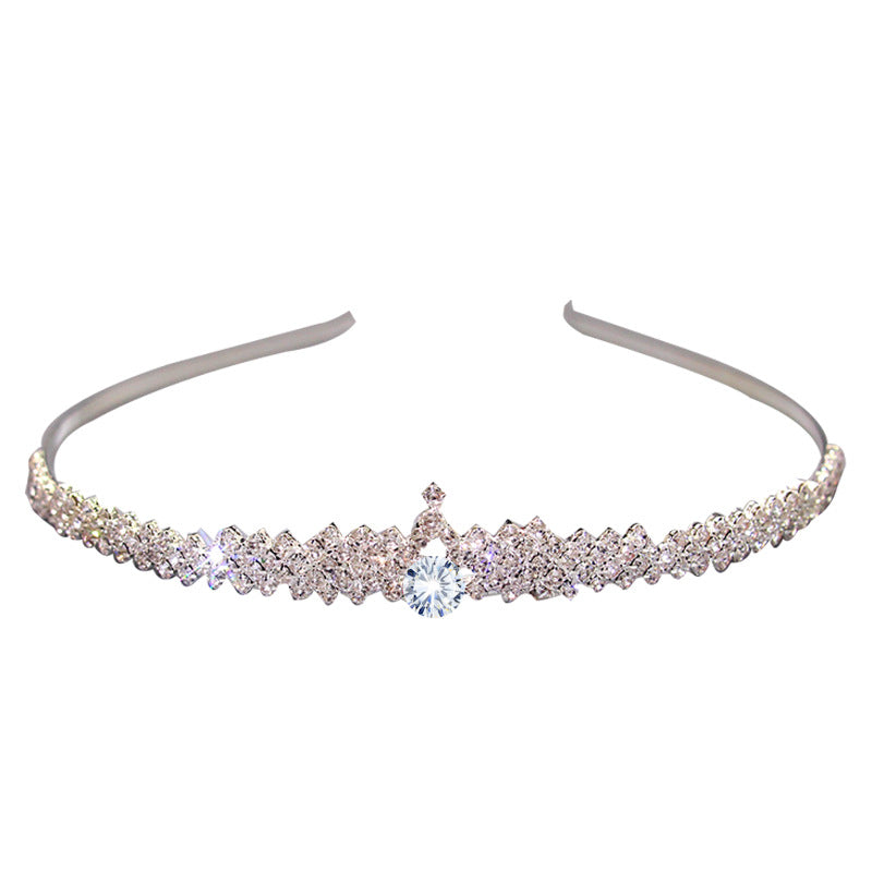 Wholesale Multi-layer pearl high-grade claw necklace exquisite rhinestone heart accessories