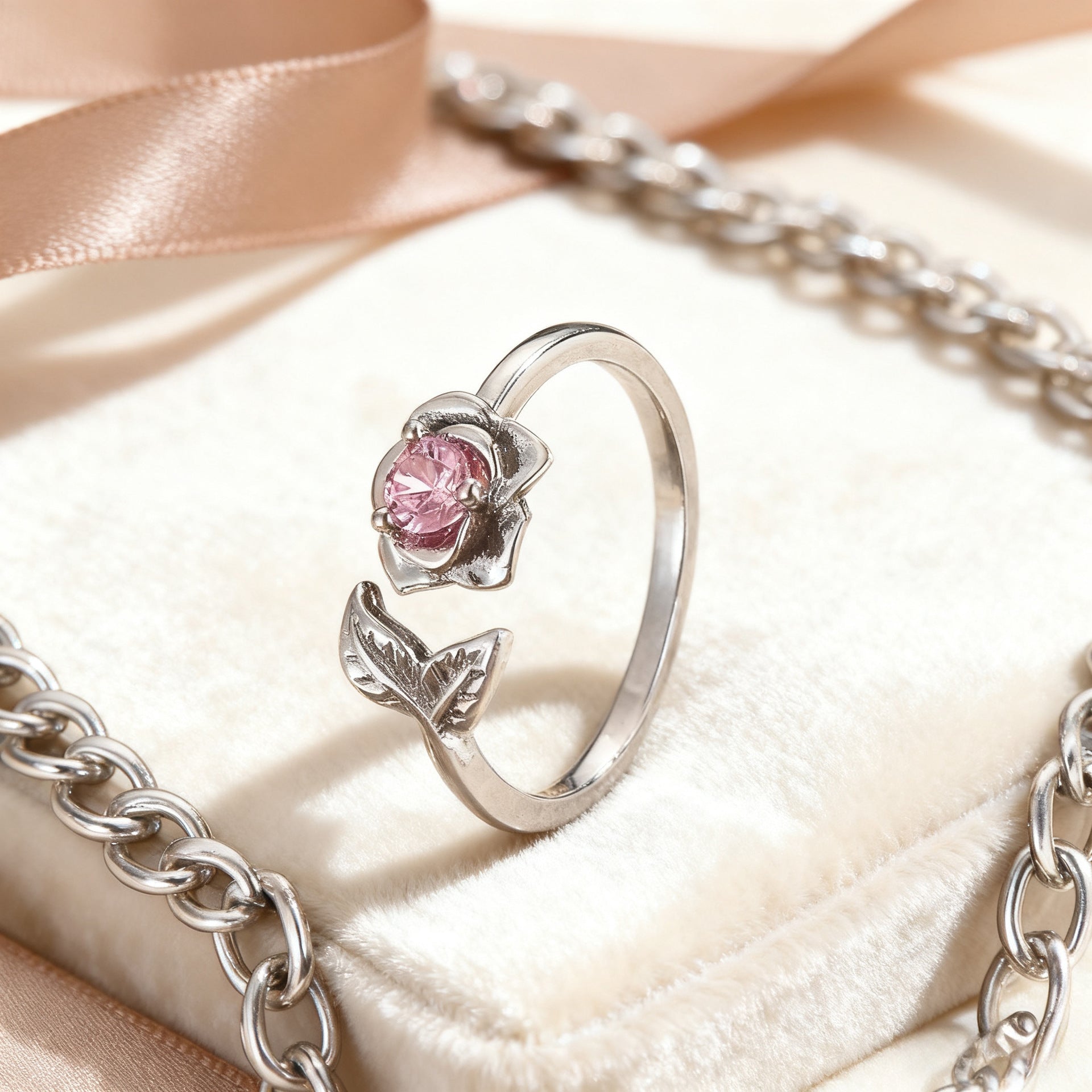 Wholesale Valentine' s Day  Open Diamond Fishtail Retro Rose Ring