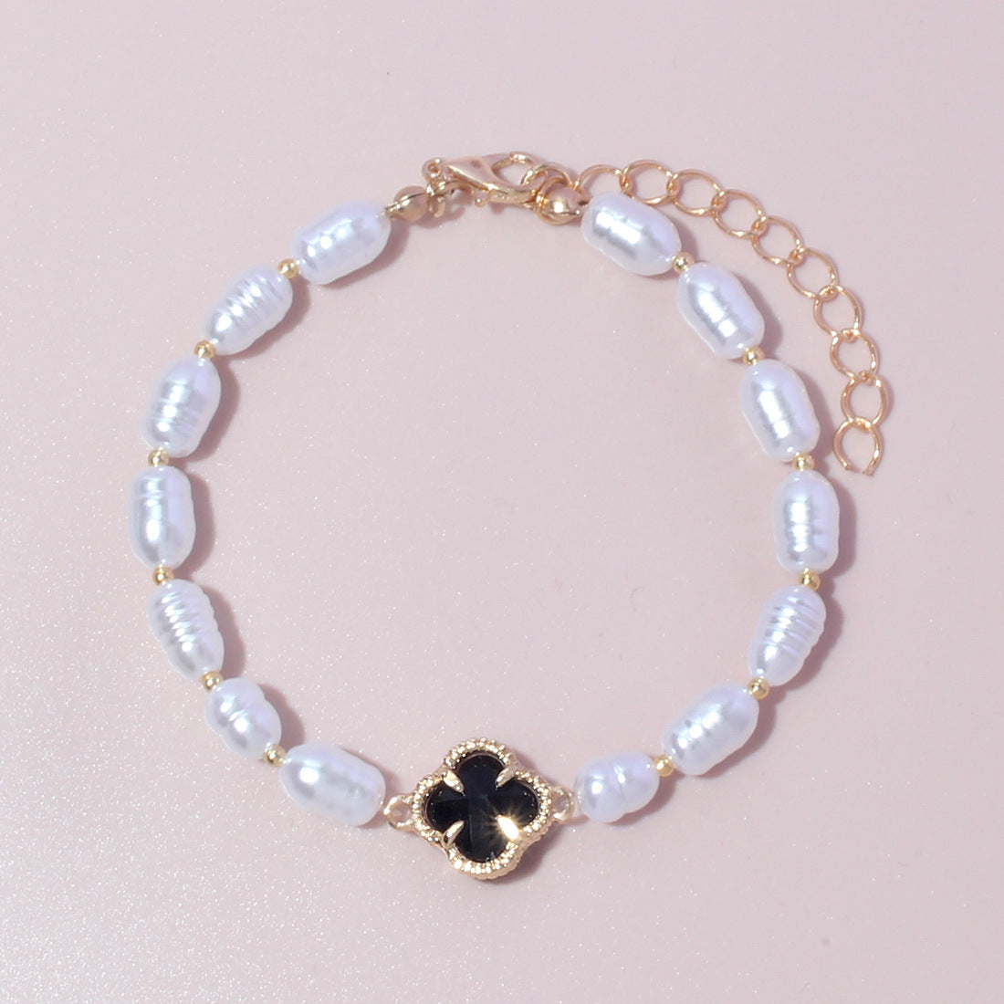Wholesale personalized vintage fashion pearl street clap bracelet
