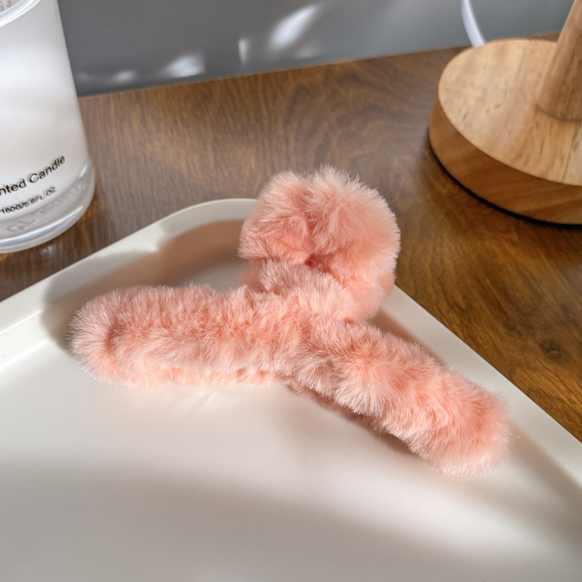 Wholesale Autumn and Winter Plush Fashion Temperament Large Hair Clips