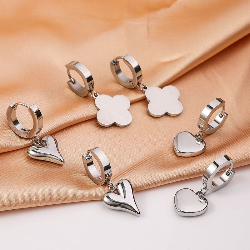 Wholesale Light Luxury Premium Stainless Steel Simple Love Heart Peach Heart Versatile Titanium Steel Earrings