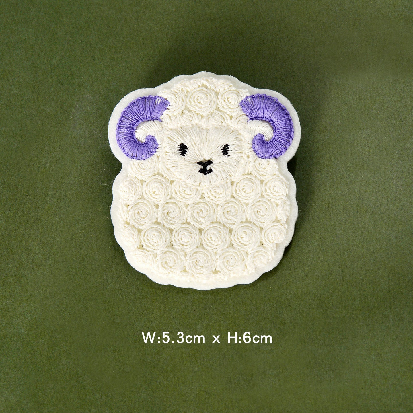 Wholesale Chic Embroidered Cartoon Sheep Patch Plush DIY Badge For Towel And Clothing Decoration