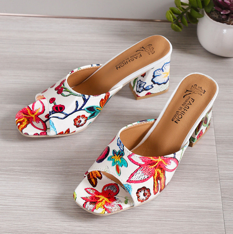 Wholesale Women's Embroidered Open Toe High Heel Square Head plus size Slippers