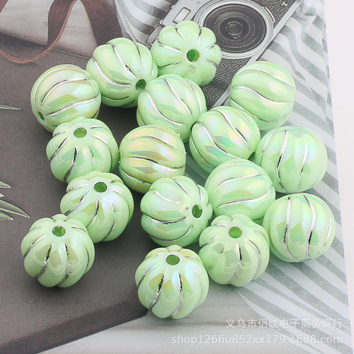 Wholesale 20PCS  Acrylic UV Plated Silver Edge Straight Hole Pumpkin Beads