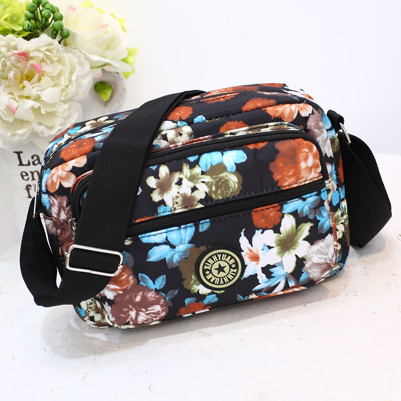 Wholesale Oxford Fabric Diagonal Cross Floral Fabric Casual Canvas Shoulder Bags