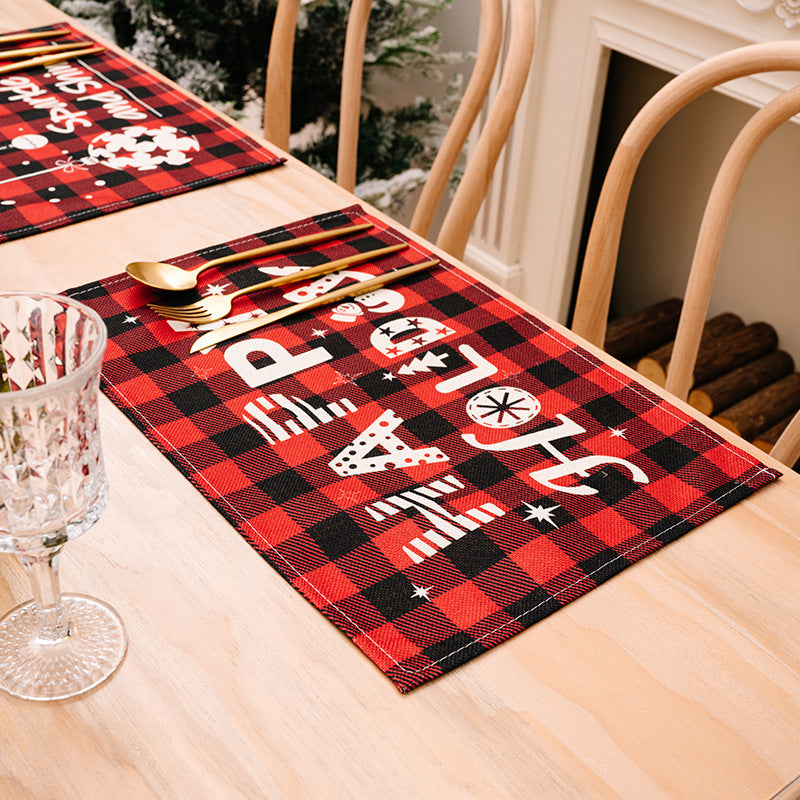 Wholesale Christmas New Santa Claus Fabric Knife and Fork Set Christmas Table Decoration Red and Black Plaid Printing Mat